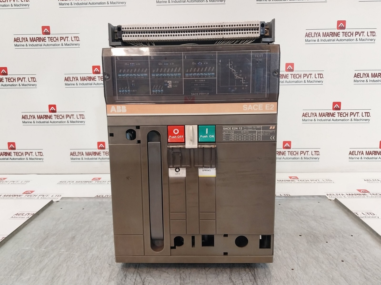 ABB SACE E2N 12 Circuit Breaker 690V 55KA X 1S 110-120V 50-60HZ 1250A