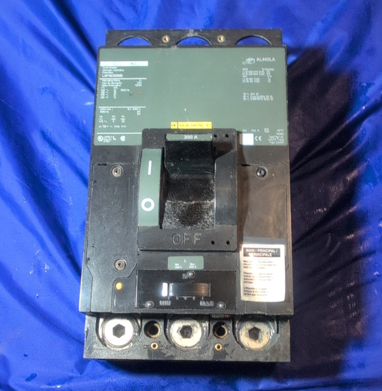 Square D LAP36300MB Circuit Breaker 300A 3-Pole AC 600V Trip Indicator