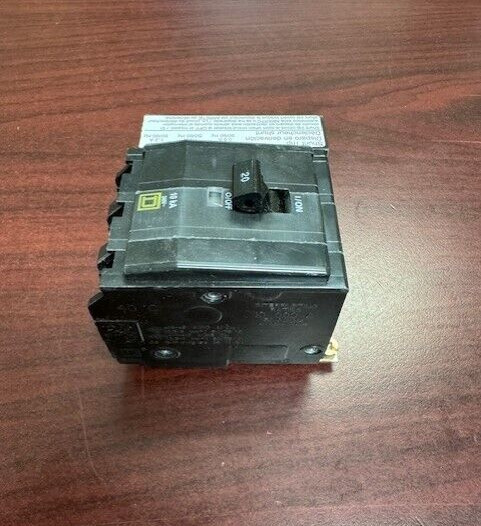 QOB3201021 QOB320-1021 3Pole 20Amps 120/240Volt 120V Shunt Bolt-On Square D NEW