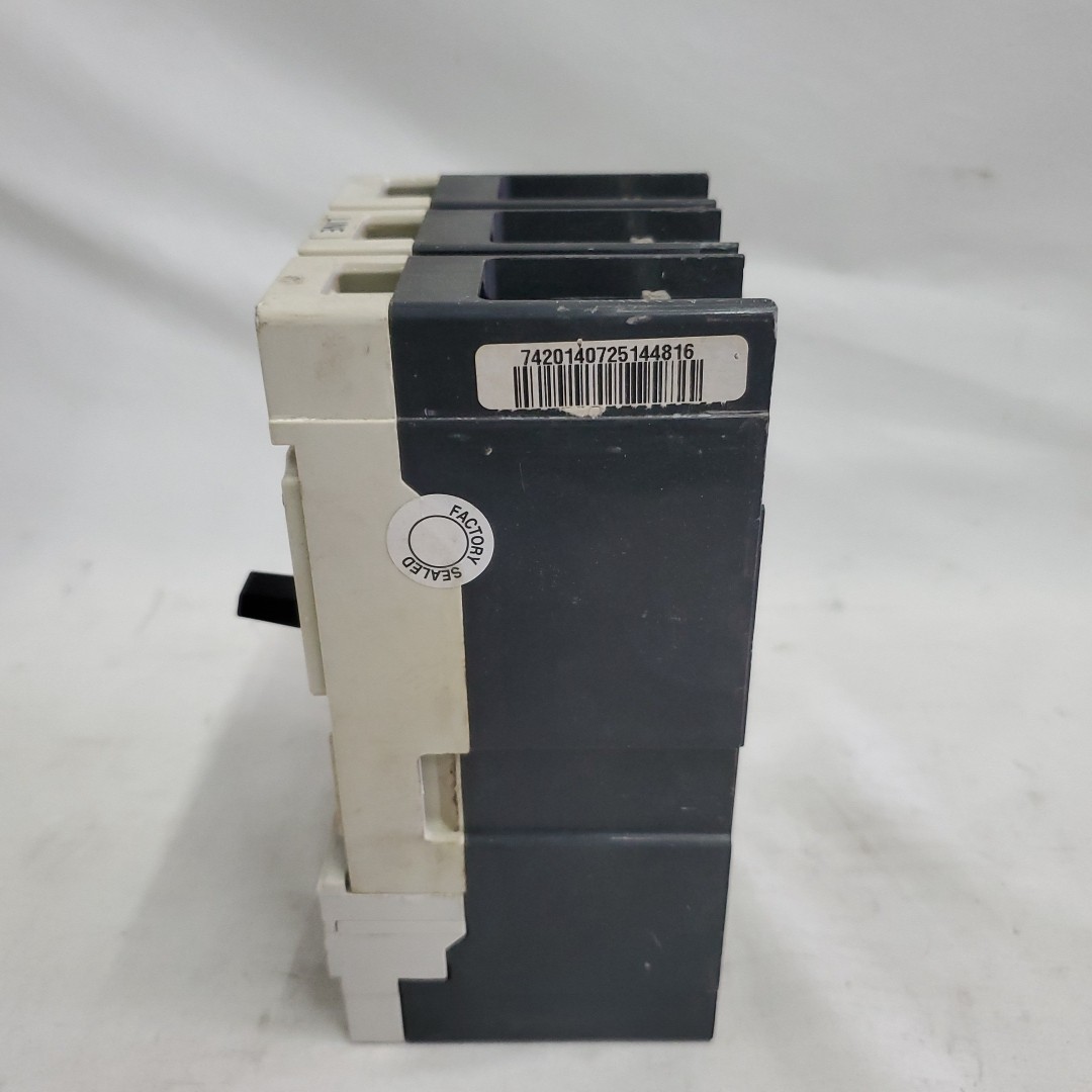 AS-IS Eaton Cutler Hammer JGE3250NN J250E Circuit Breaker 3Pole 250A
