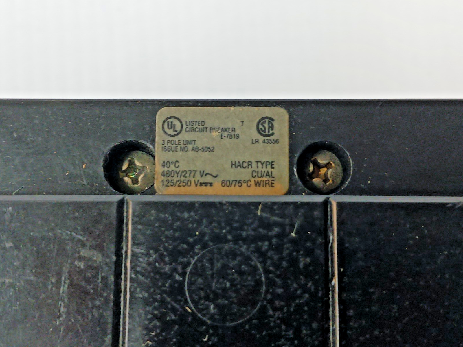 Cutler Hammer 60 Amp Bolt-On Circuit Breaker 3 Pole 277/480 VAC 65kA GHB3060