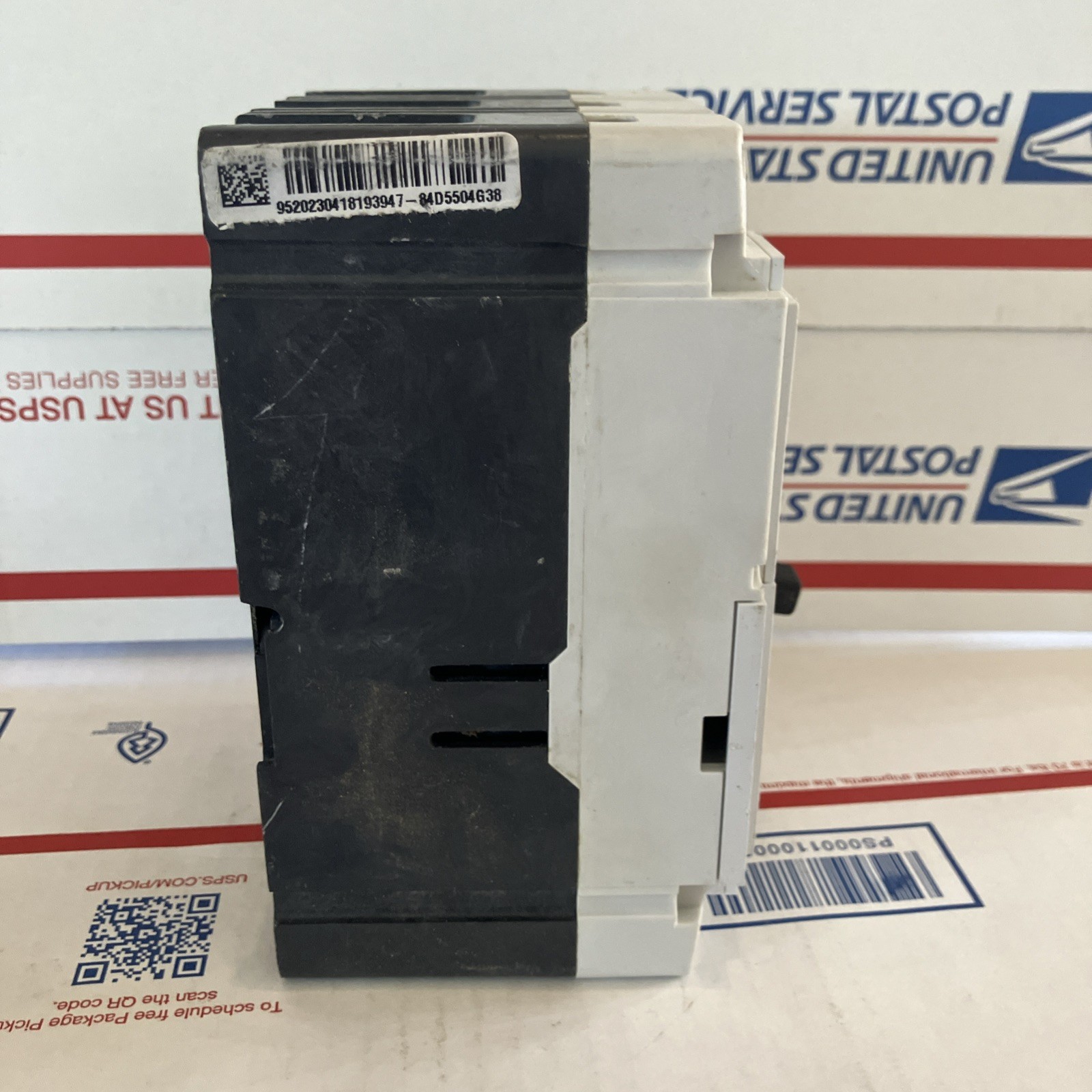 EATON PDG23G0015TFFL 15A 3-POLE PDG2 CIRCUIT BREAKER, 35KA@480V