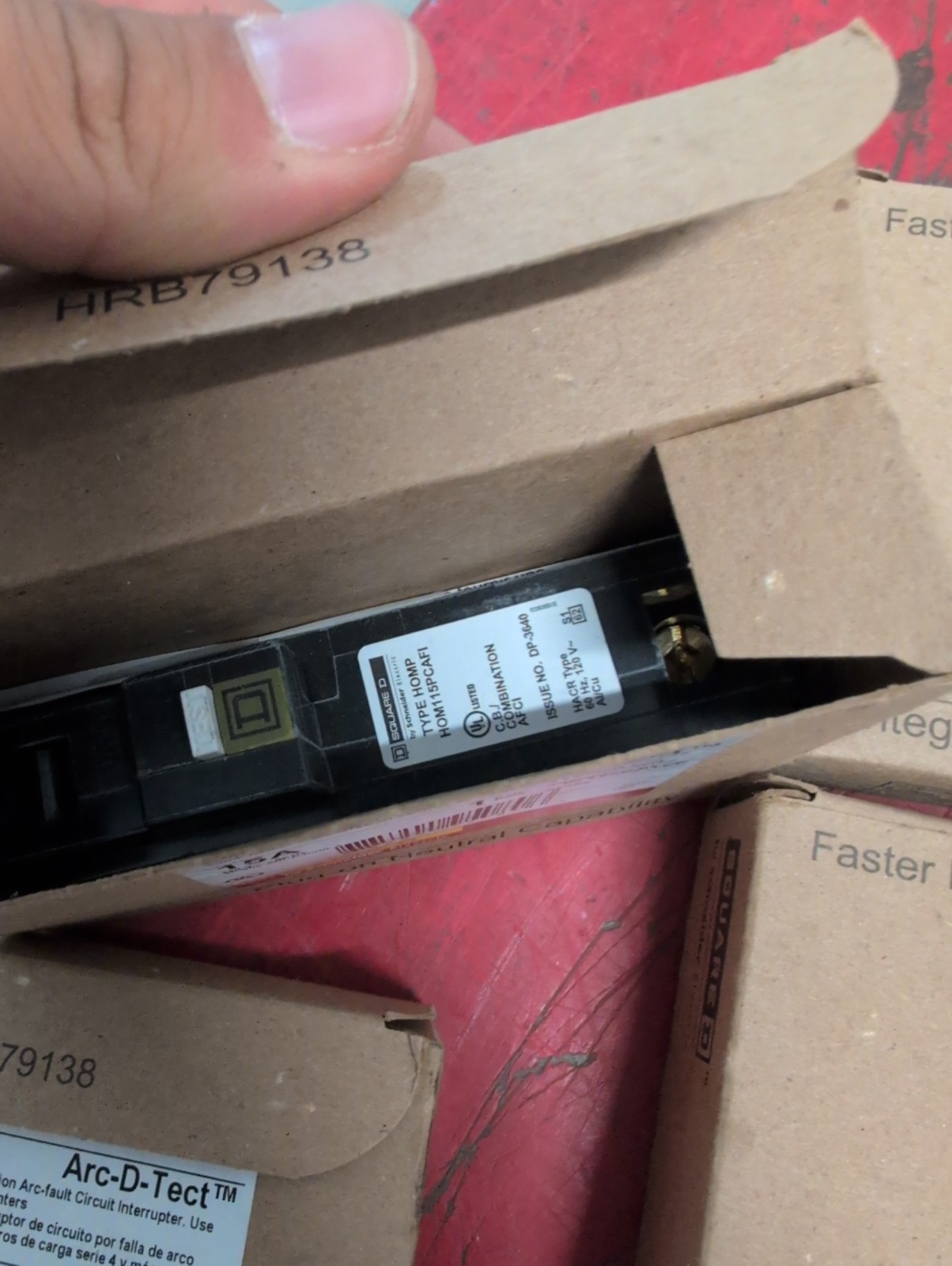 Lot of 4 SquareD/Homeline HOM115PCAFI Circuit Breaker 15A