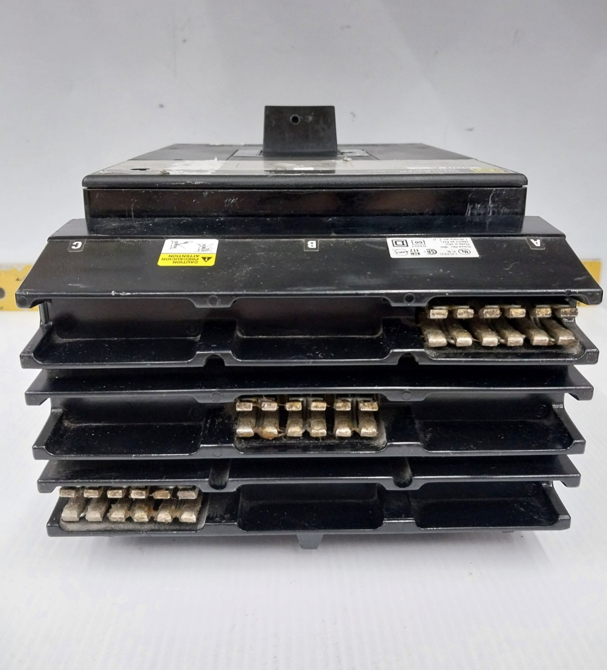 Square D 400 Amp I-Line Circuit Breaker 600 VAC 3 Pole LC36400