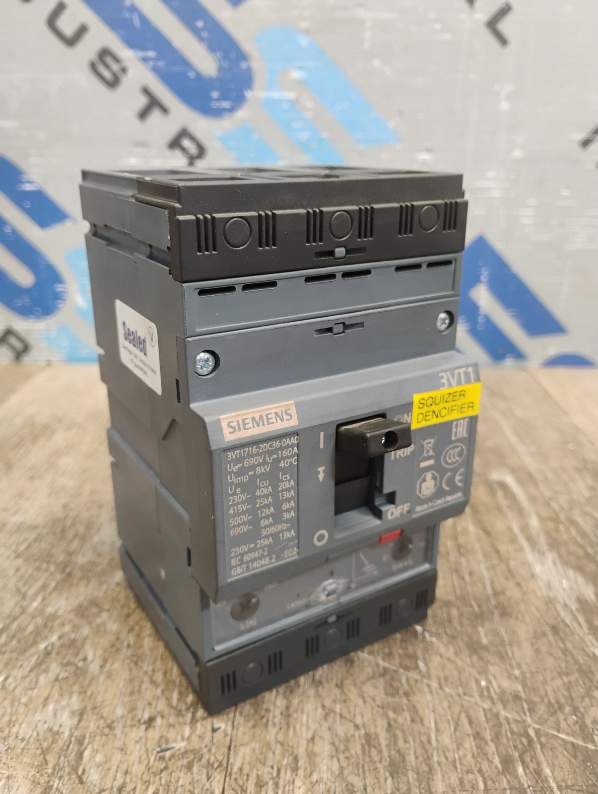 SIEMENS 3VT1716-2DC36-0AA0 160A CIRCUIT BREAKER