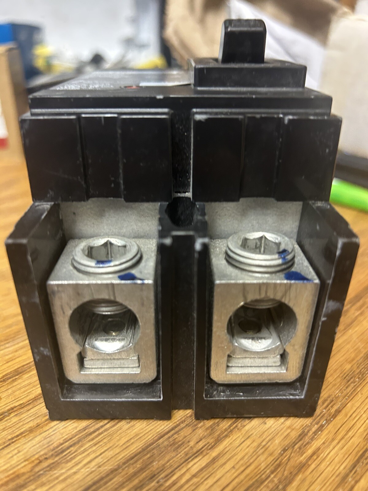 Square D QBL22225 225A 240V Circuit Breaker Used *NEXT DAY OPTION*