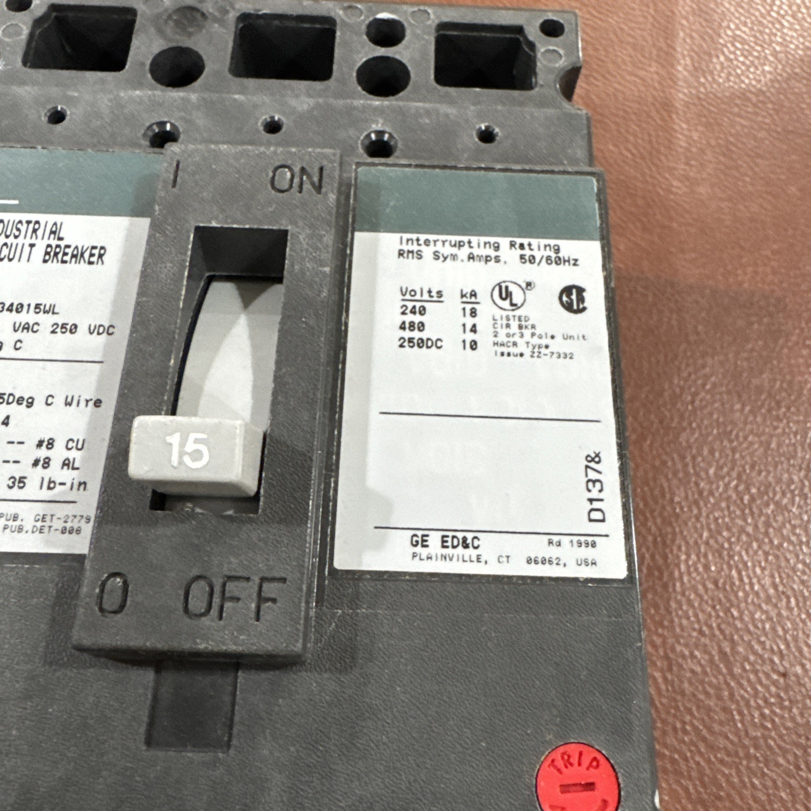 GE TED134015WL 15A 3P 480V CIRCUIT BREAKER 15 Amp 3 Pole Ted NEW
