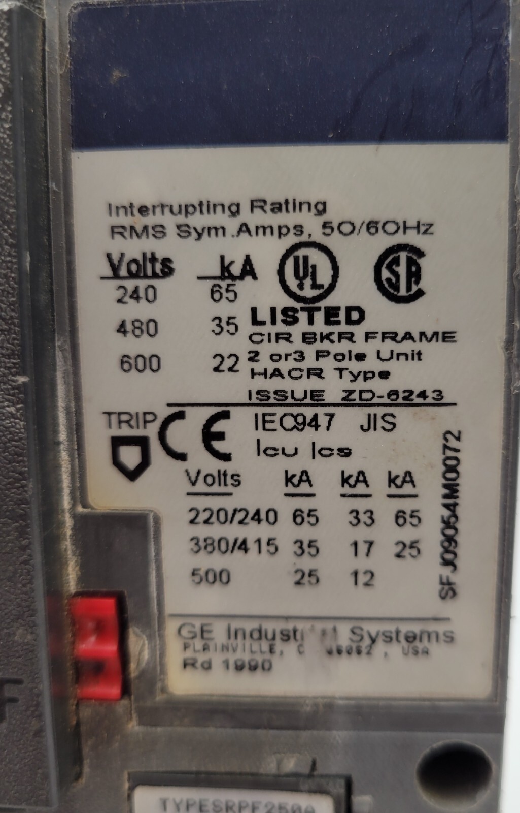 GE SFHA36AT0250 Circuit Breaker 250A 600VAC 3P 3PH Type SFHA SRPF250A Plug 200A