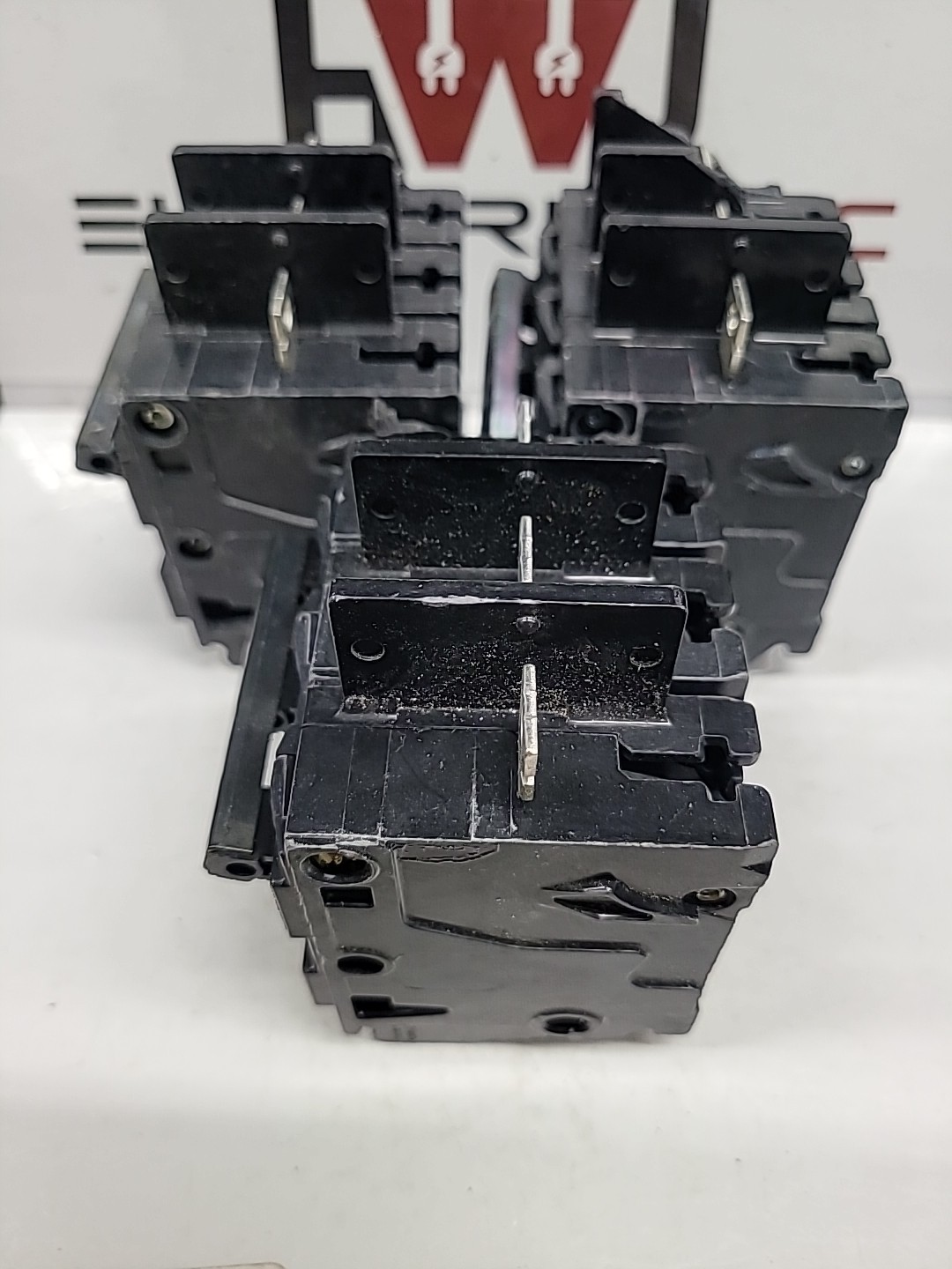 (Lot Of 3) NEW Siemens BQ3B090 90A 3Pole Bolt On Circuit Breaker (Chip On Body)