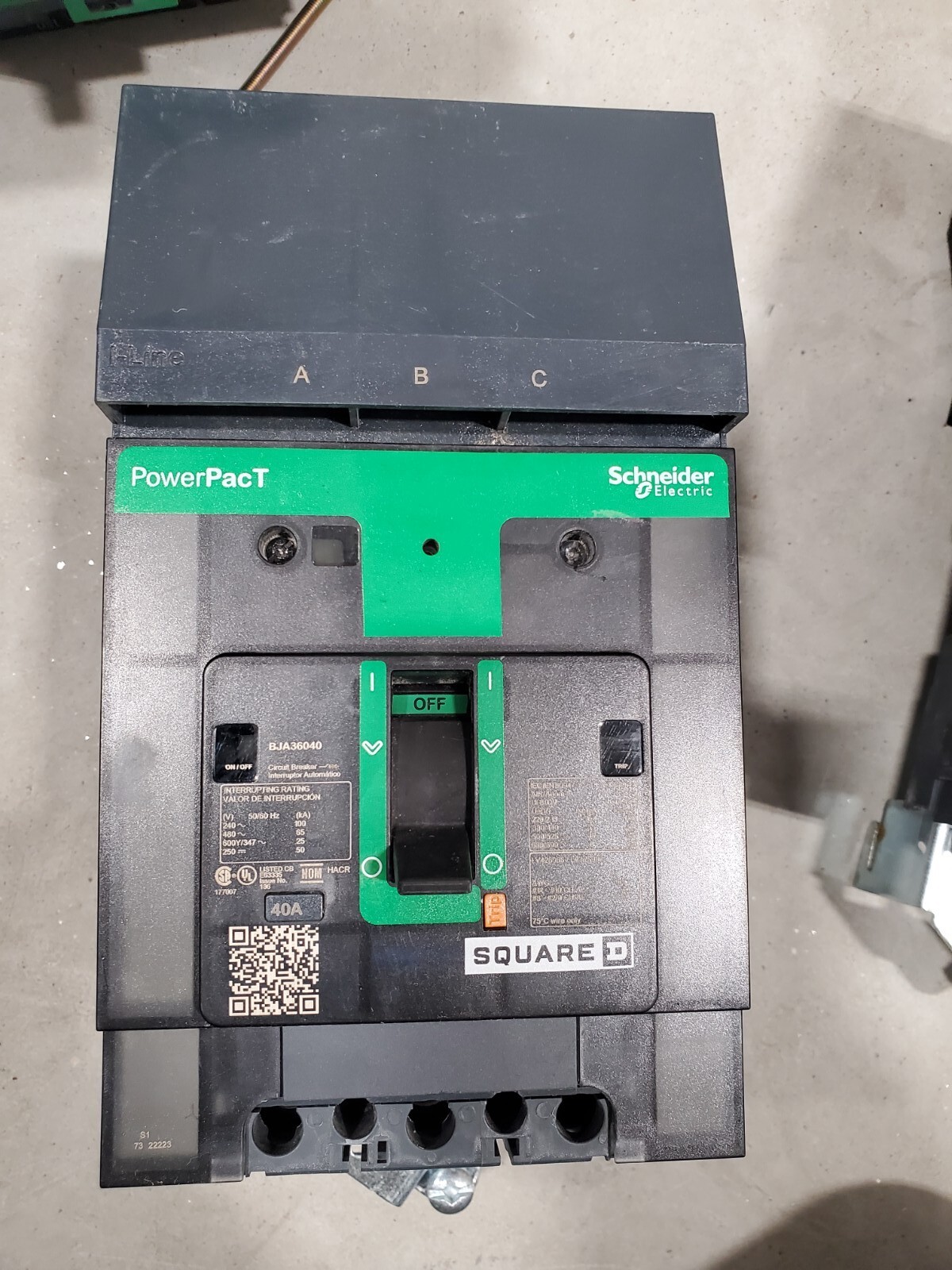 Square D BJA36040 40amp 3pole Iline circuit breaker BJ40 Powerpact new!