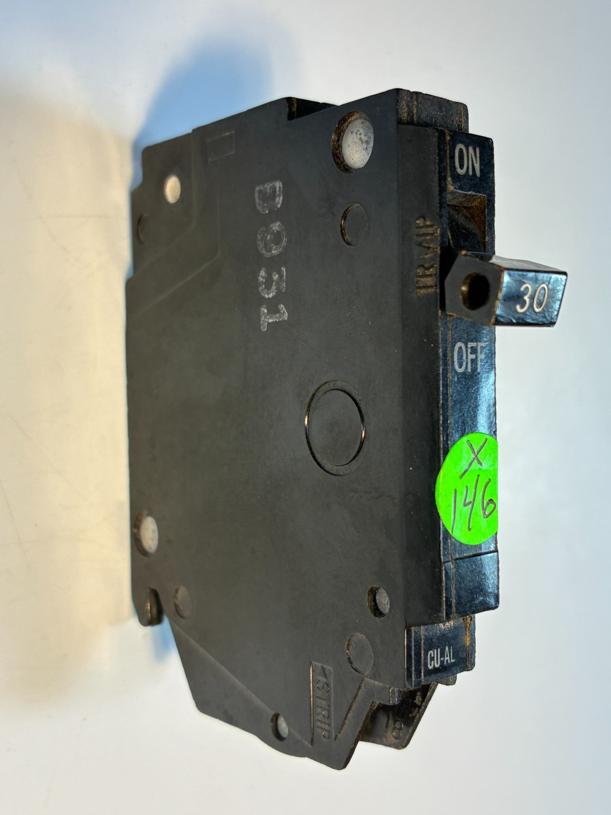 GE General Electric TQP130 (30-AMP) 1-Pole THIN 120/240V 10kAIC 60-DAY WARRANTY