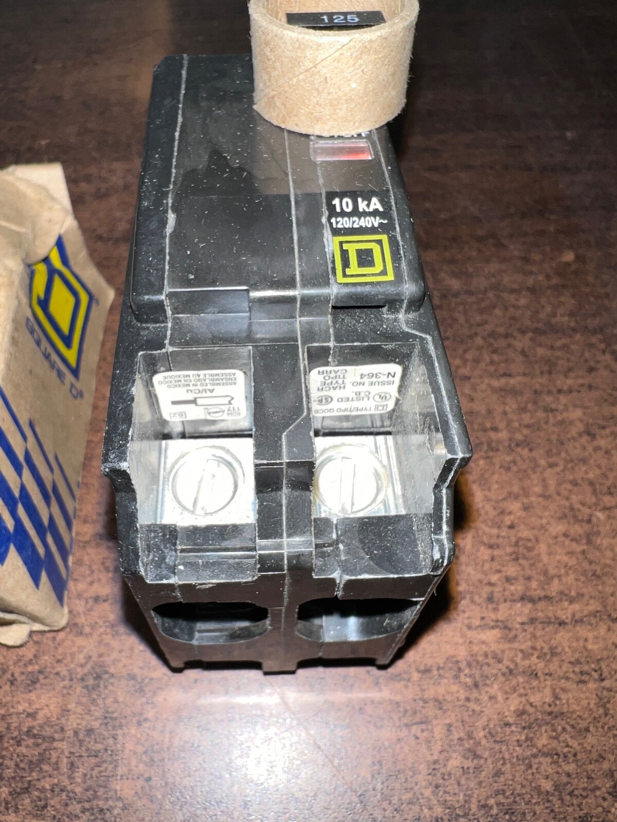 NEW SQUARE D QOB2125 125 AMP BOLT ON BREAKER B98