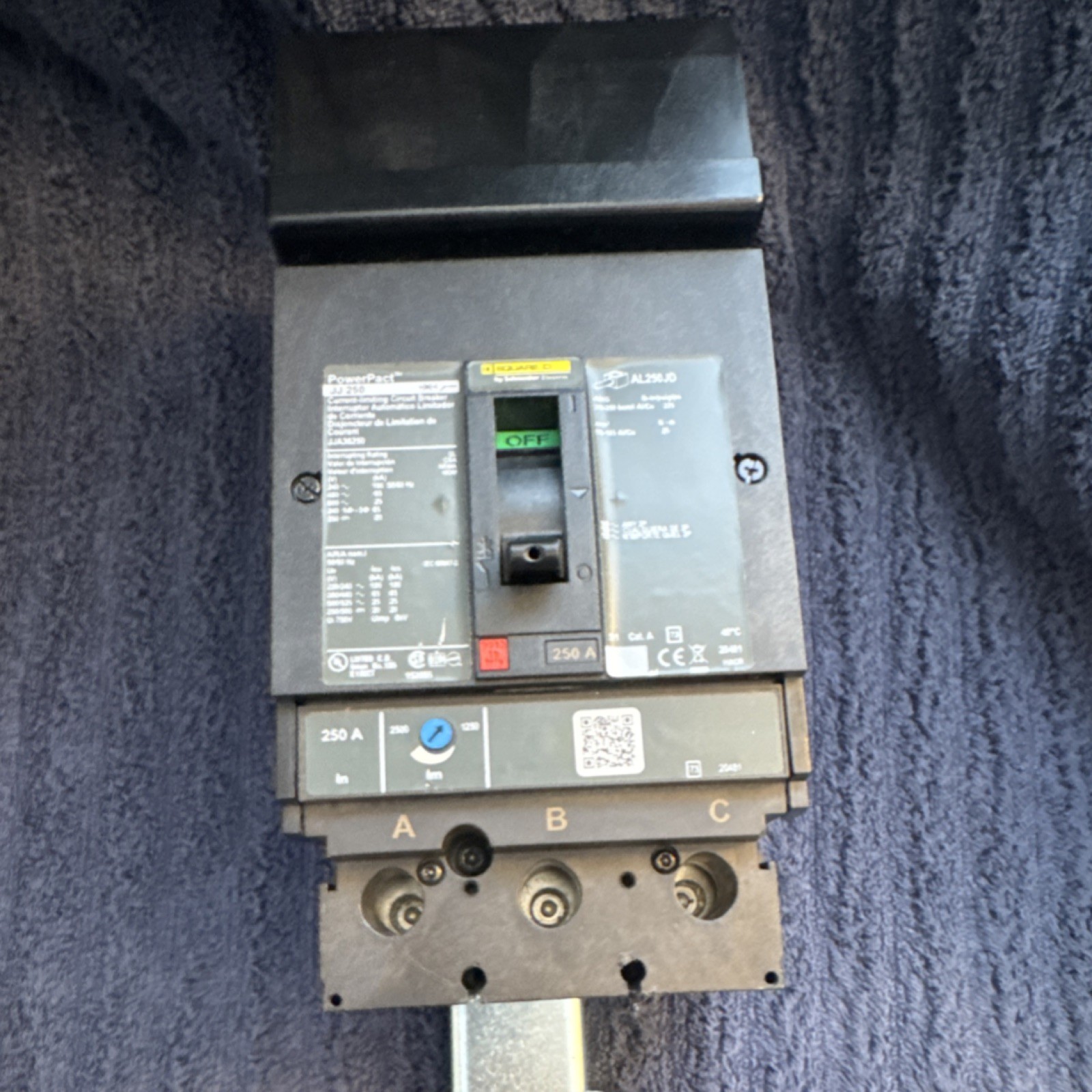 Square D PowerPact JJA36250 AL250JD 250A 3-Pole I-Line Circuit Breaker 600V