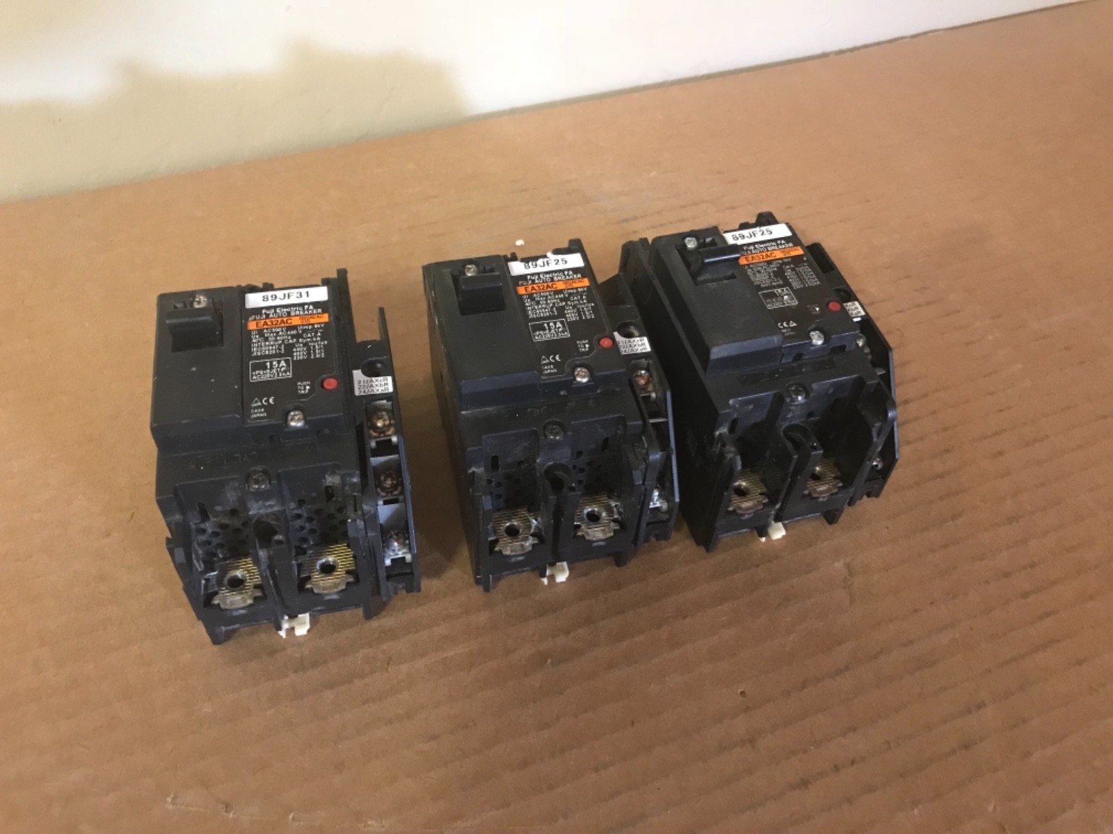 (Lot of 3) Fuji Electric FA Auto Breaker EA32AC 15 Amp 220 V Motor Disconnect