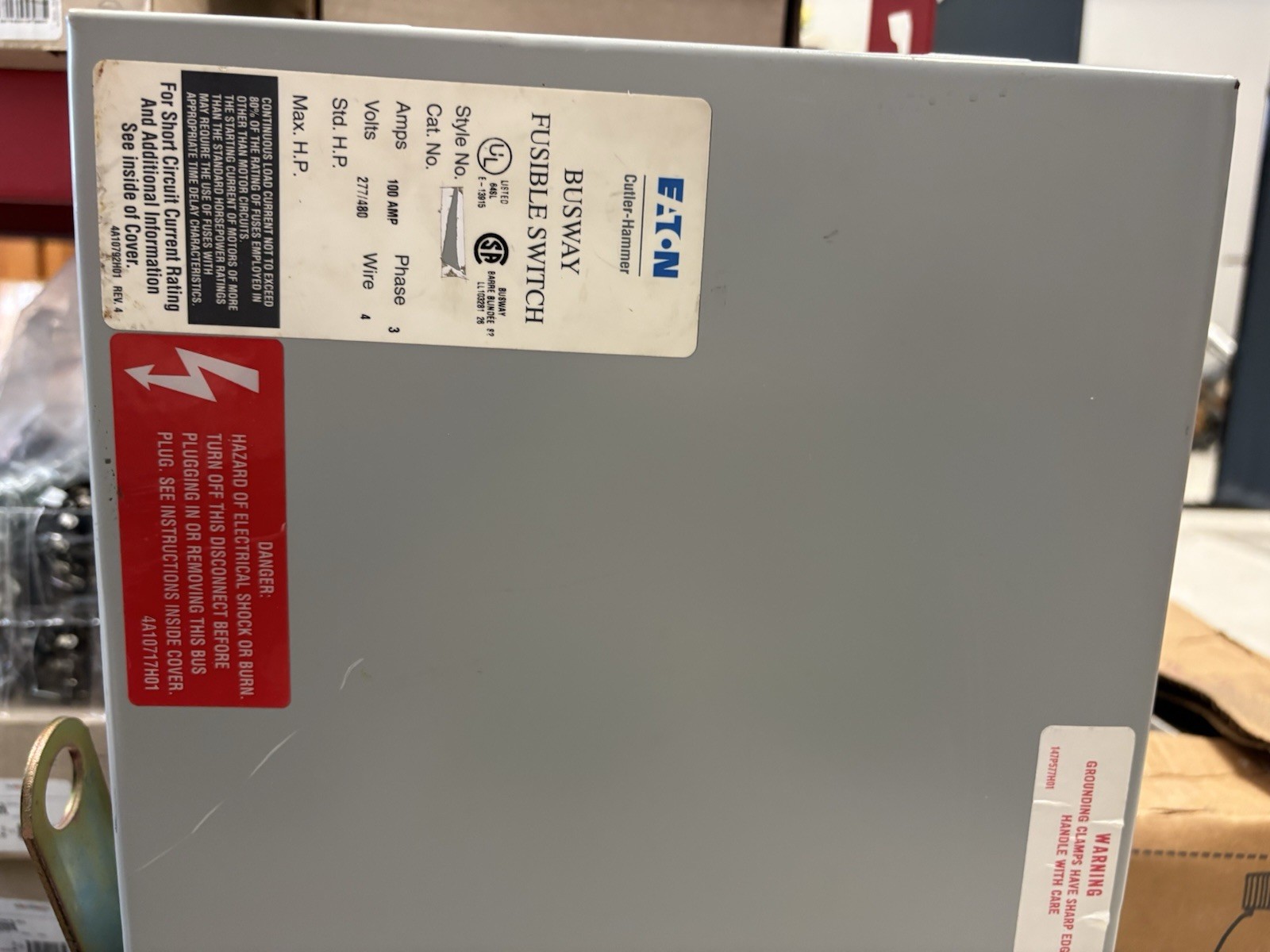 Eaton / Cutler-Hammer 100A Fusible Busway Plug-In Switch