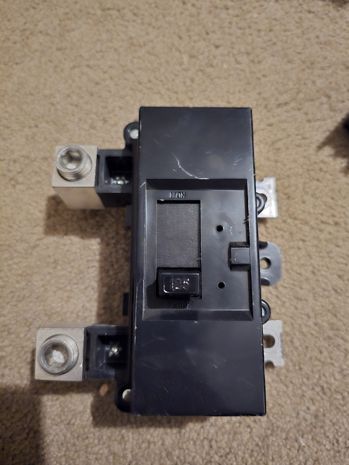 Square D QOM2125VH QO 125-Amp QOM2 Frame Size Main Circuit Breaker for QO 125A