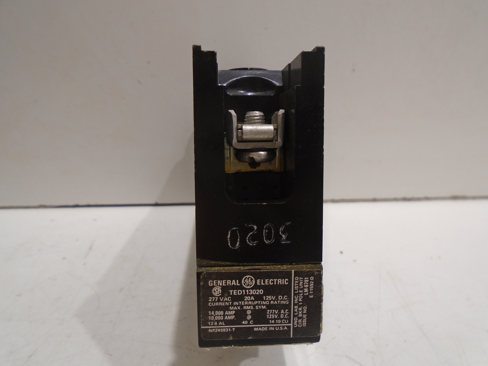 GENERAL ELECTRIC TED113020 CIRCUIT BREAKER 20A 1-POLE 277VAC