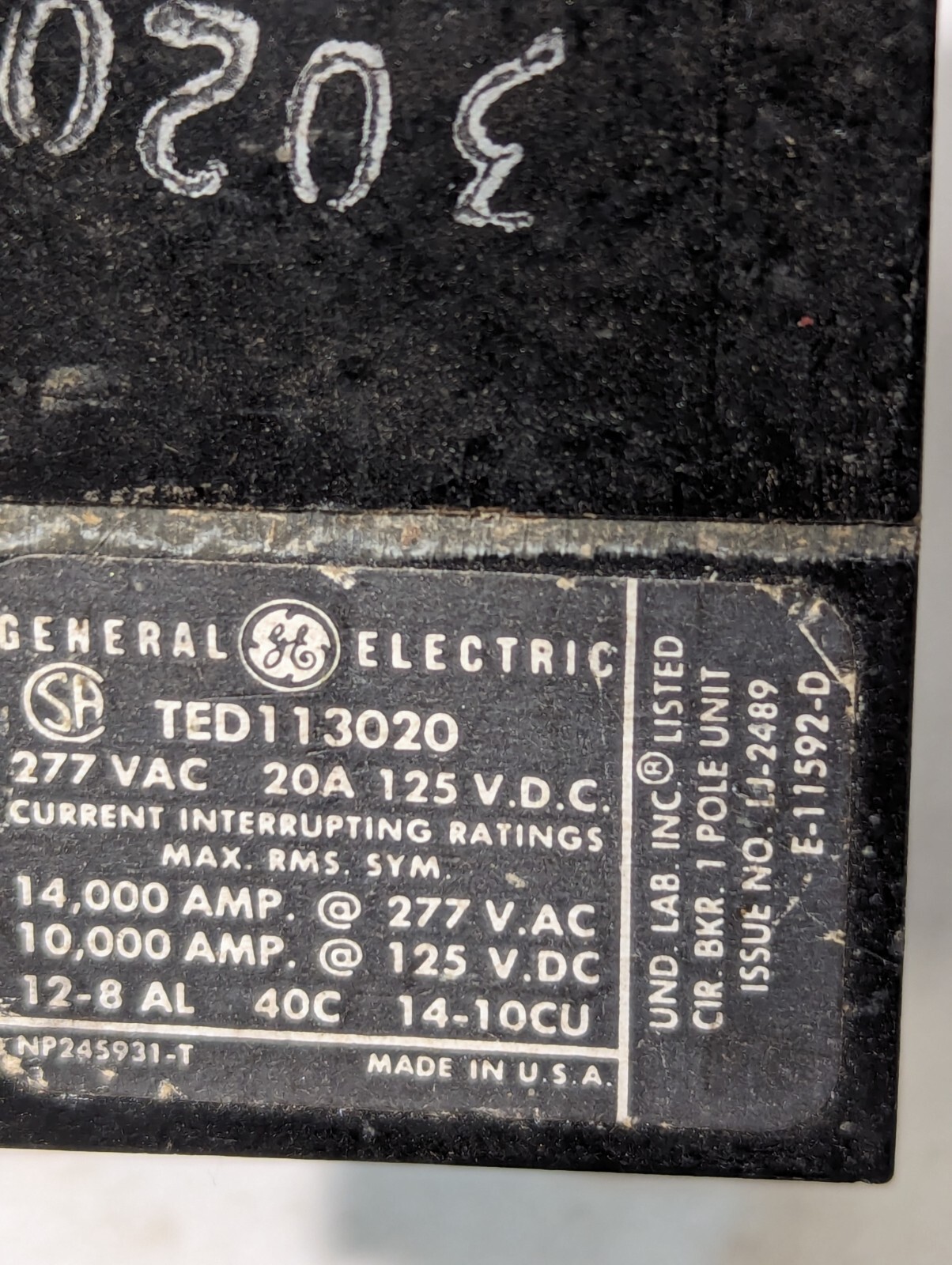 Lot of 3 General Electric TED113020 Circuit Breaker 1-Pole, 20Amp, 277VAC/125VDC