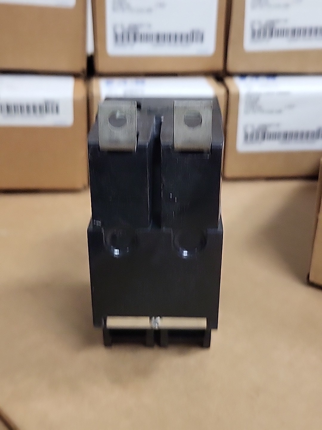 Eaton GHB2015 Circuit Breaker, 2-Pole 15A 277/480V