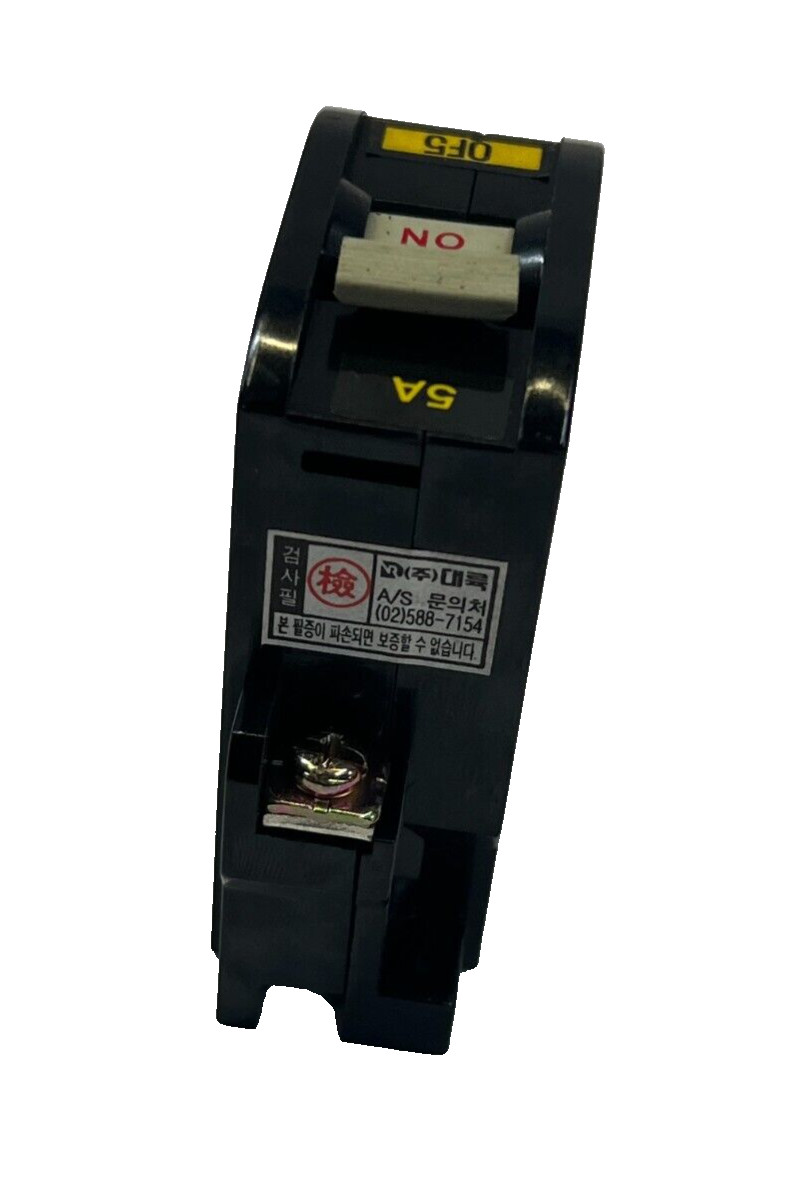 DACO CIRCUIT PROTECTOR DCP51DF 5A 50/60HZ AC220V