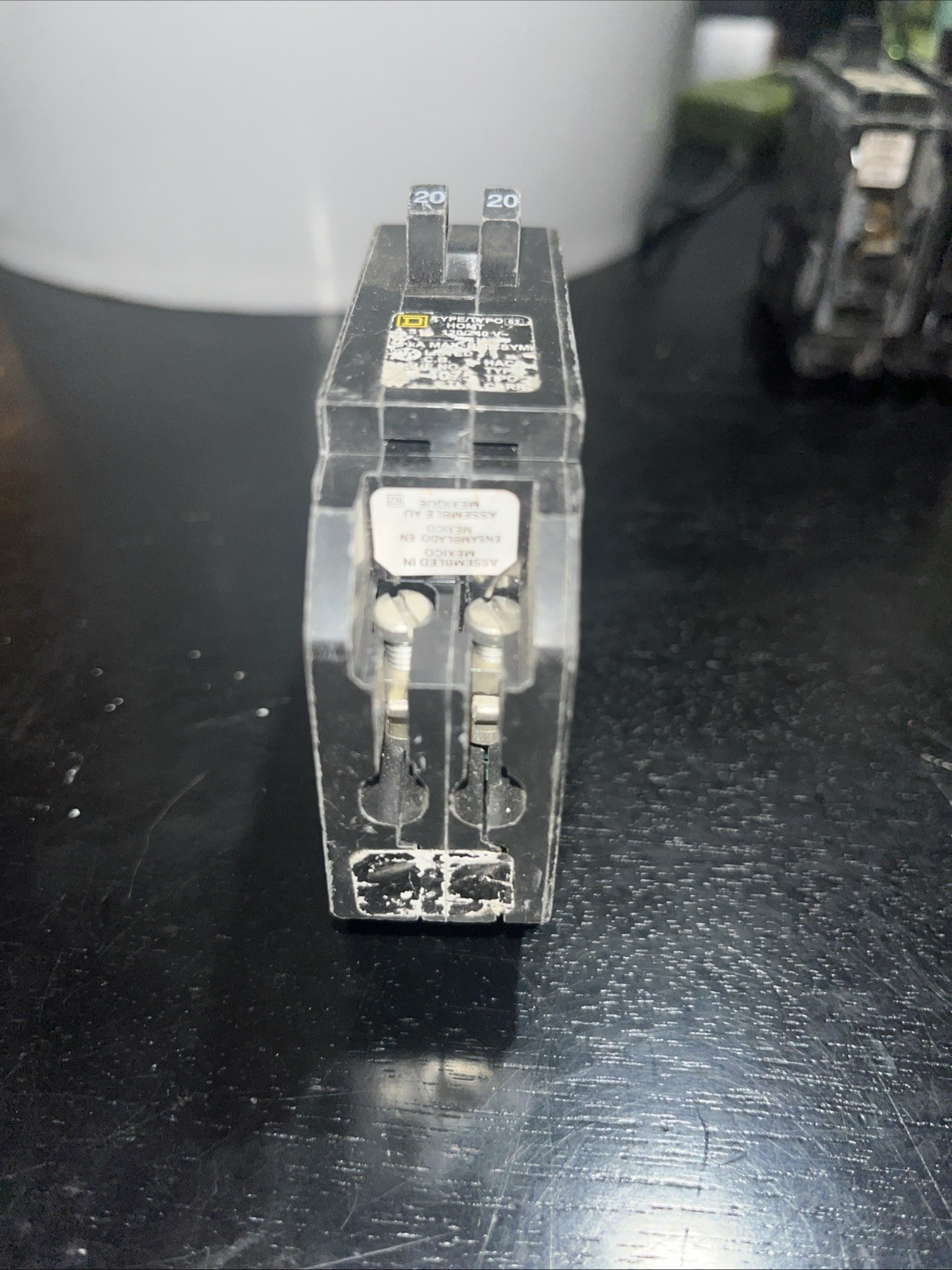 HOMT2020 / HOMT20204201 Square D Twin 20/20 1 Pole Tandem Circuit Breaker (A)