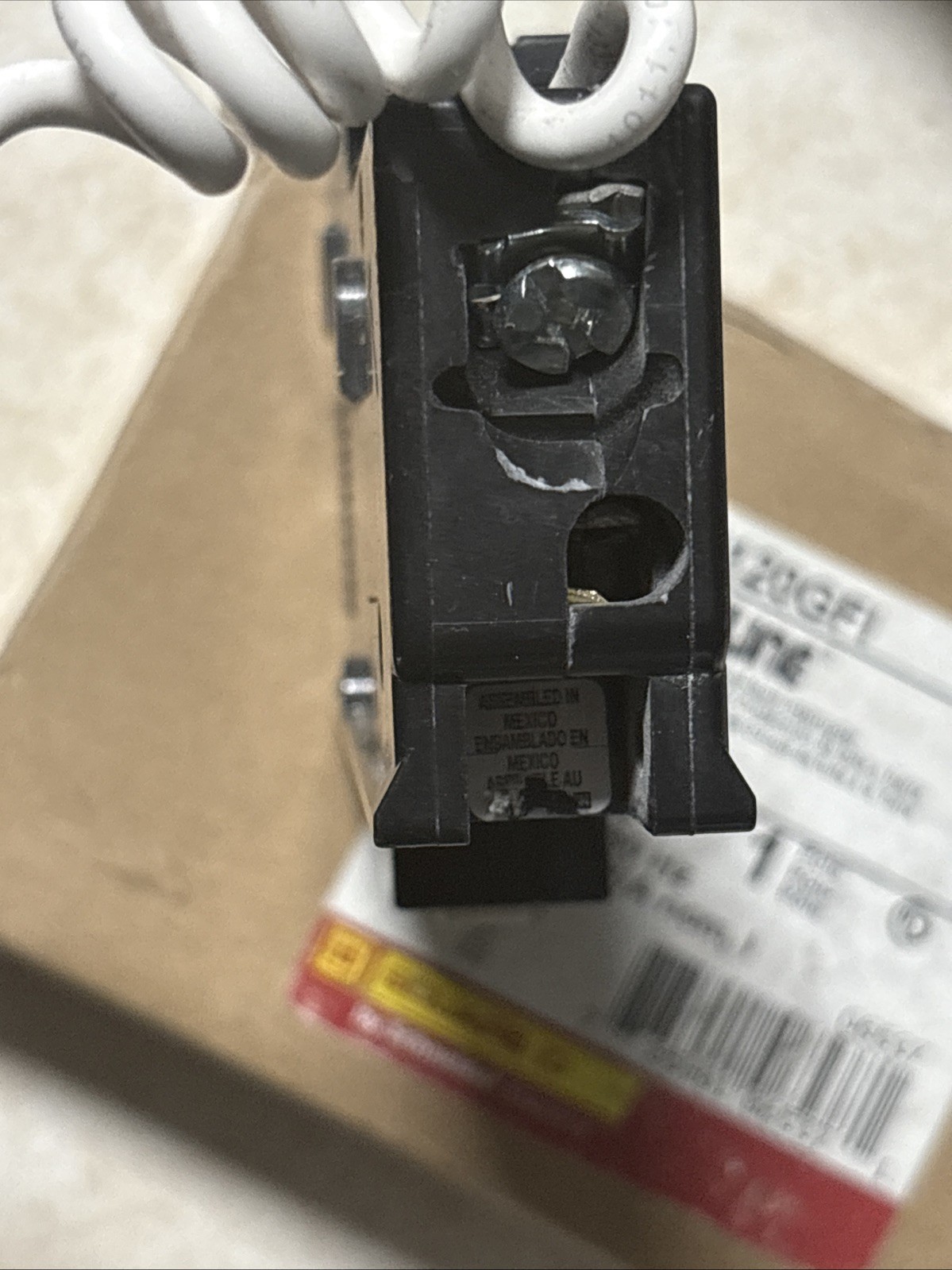 Square D HOM120GFI 20 Amp Circuit Breaker
