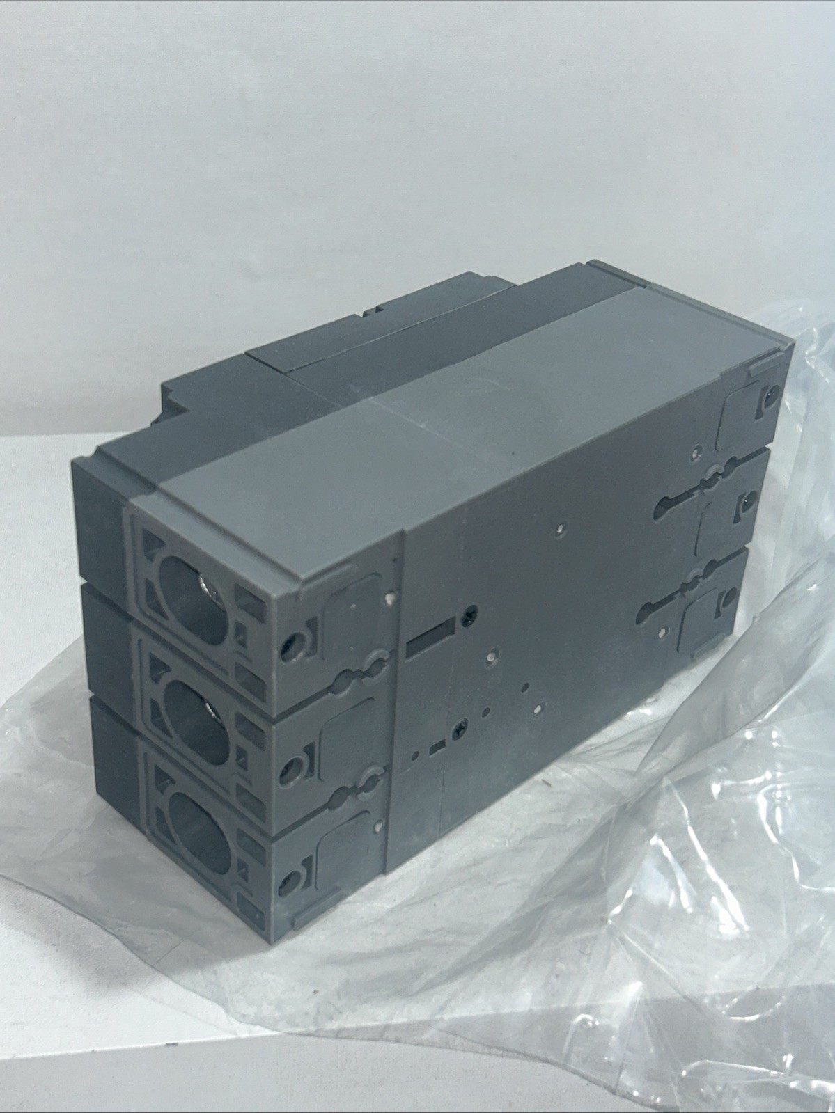 New Noark M1S150T3L Mounded Case Circuit Breaker, Protector