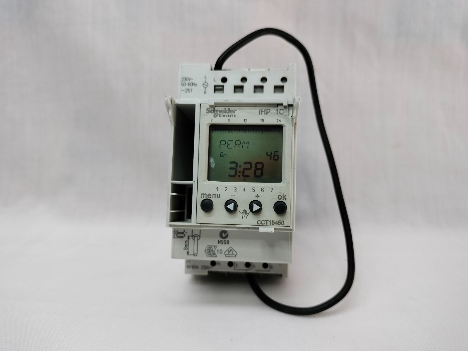 Schneider CCT15450 Merlin Gerin 14 157 2602 Circuit Breaker Made in Germany