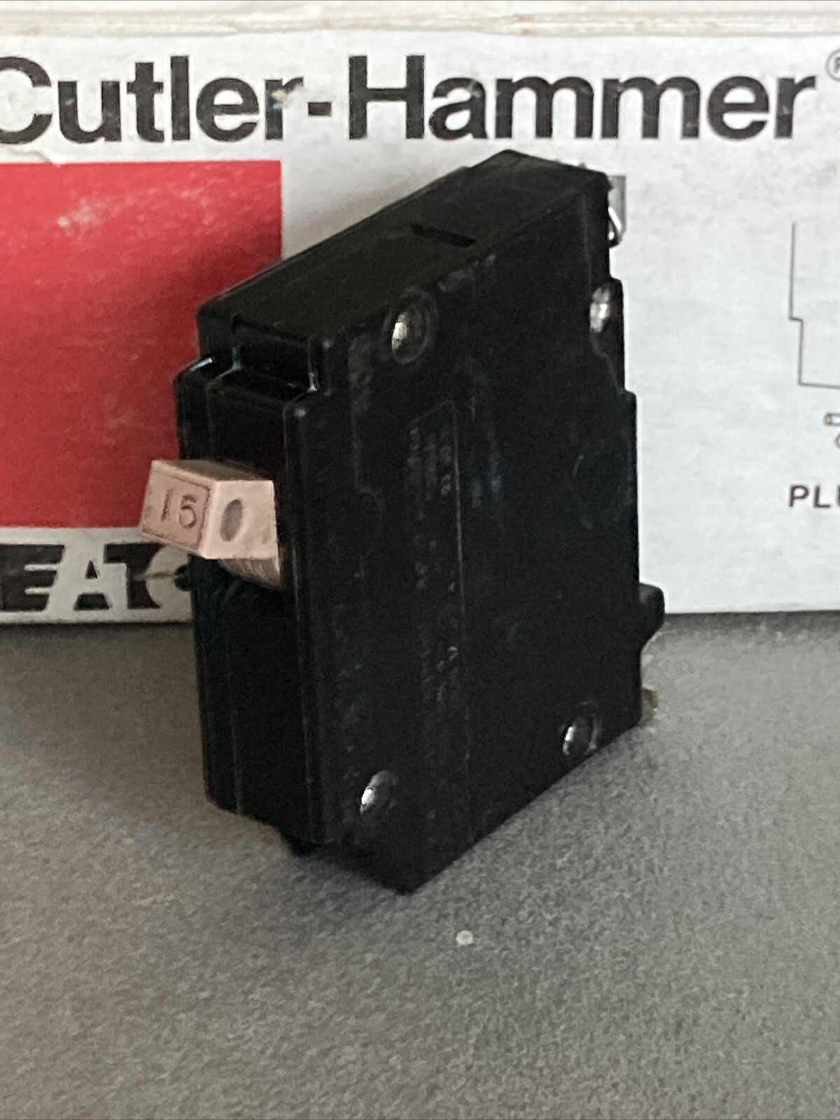 CH115 Cutler-Hammer Type CH 1 Pole 15 Amp 120V METAL FOOT WARRANTY. No Notch