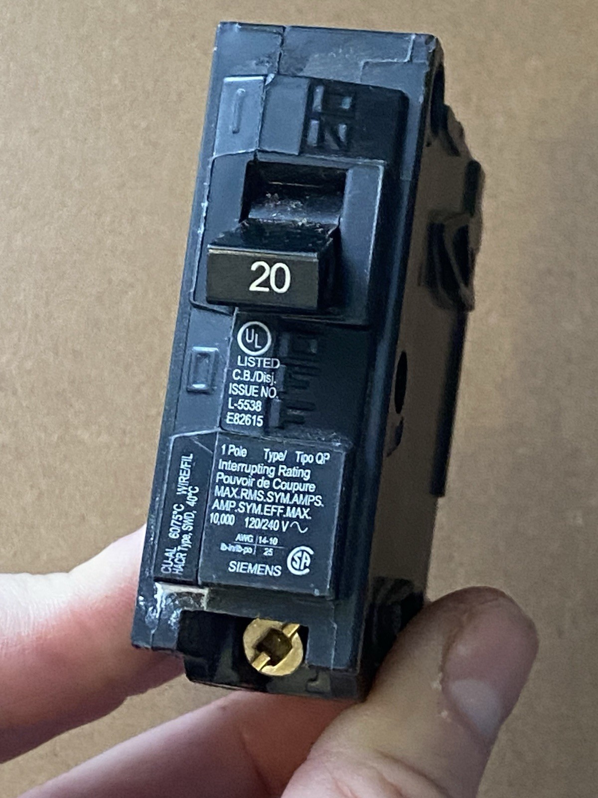 SIEMENS Q120 CIRCUIT BREAKER, 120/240-VOLT, 1-POLE, 20-AMP