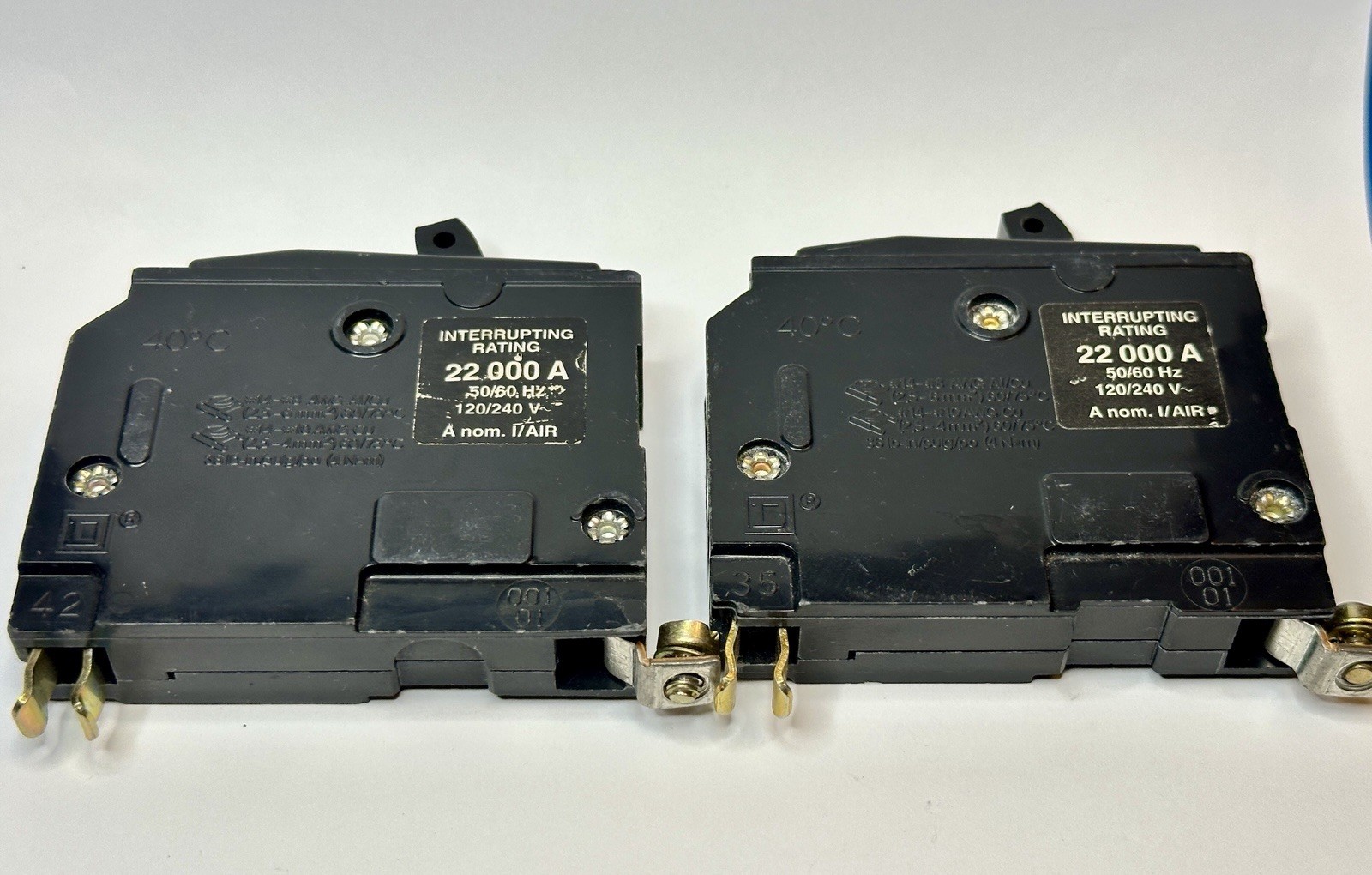Lot of 2 Square D QOB 20A 1 Pole Bolt-On Breakers 22kA 120/240V