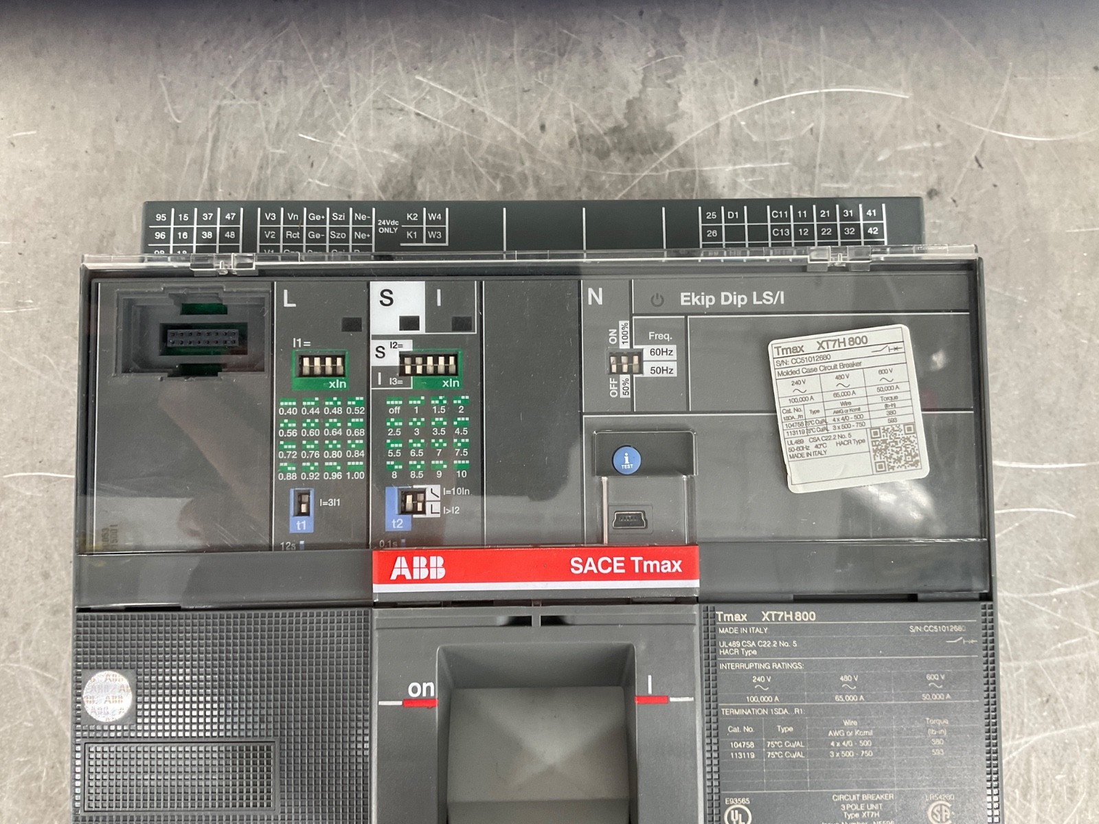 ABB XT7HU380CEFF000XXX TMAX CIRCUIT BREAKER 800 A 3P EKIP DIP LS/I NEW