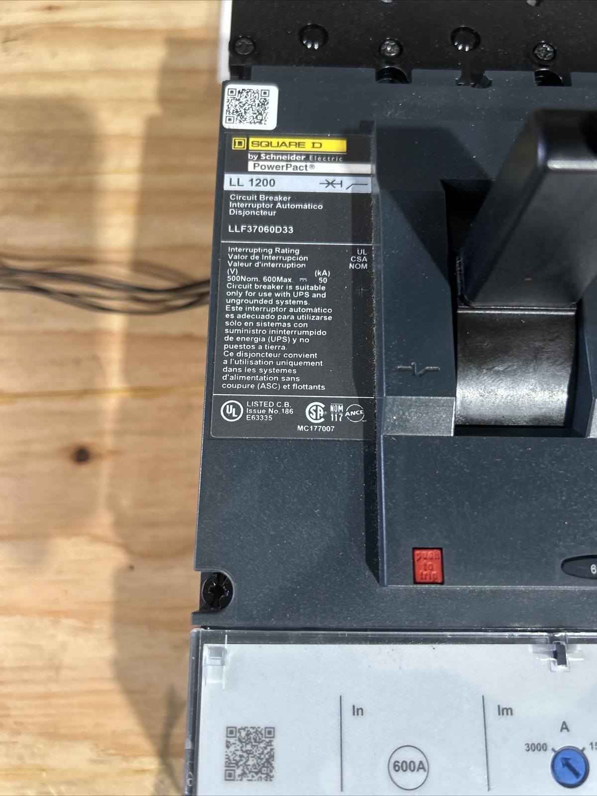 600 Amp LLF37060D33 Square D Powerpact 600V