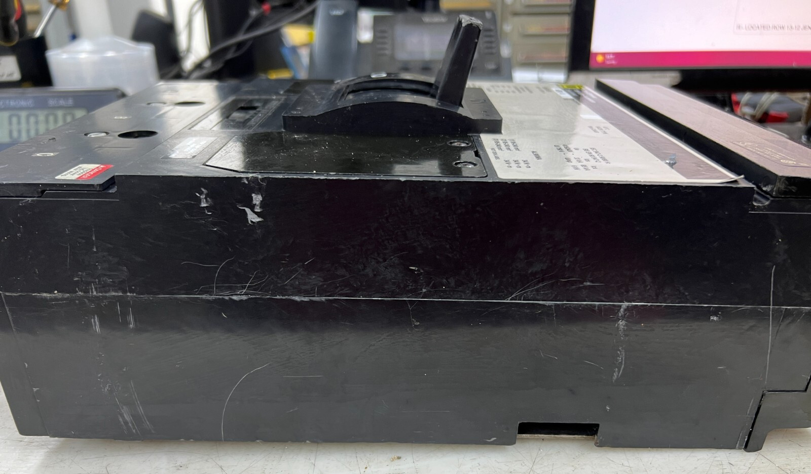 👀 SQUARE D 450 AMP I-LINE CIRCUIT BREAKER 600 VAC 250 VDC 3 POLE MH36450 – FLAW