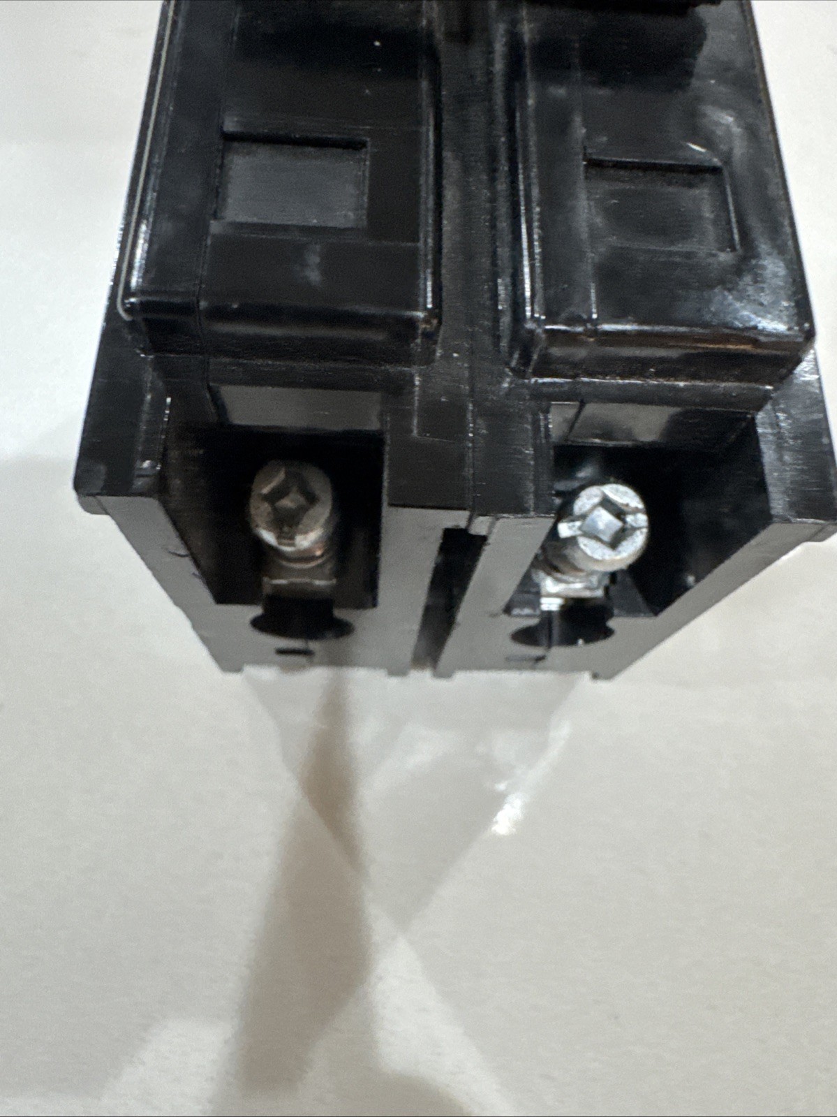 QBHW2020 EATON Quicklag 20a 240v Used Tested
