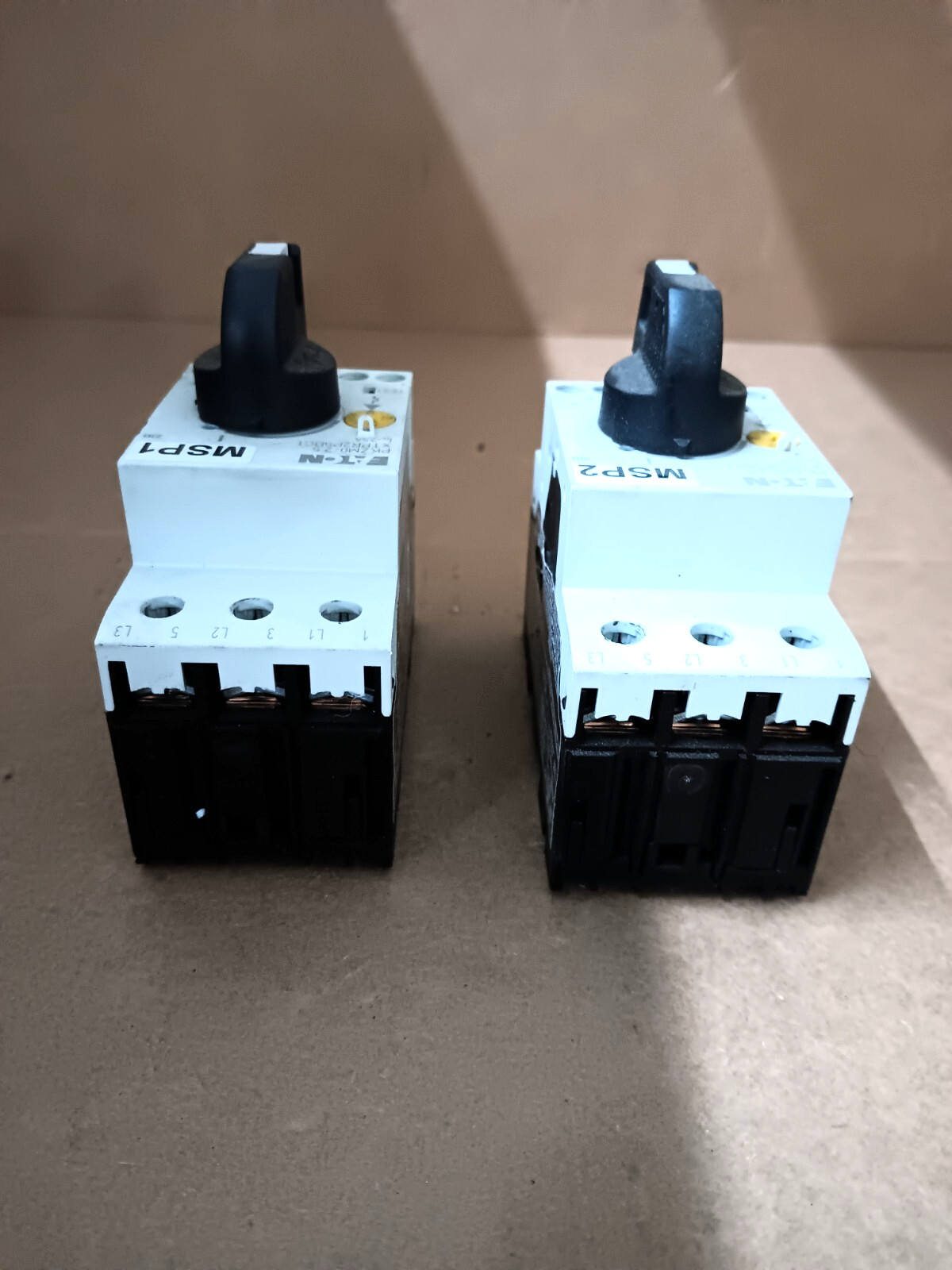 Eaton PKZM0-2.5 XTPR2P5BC1 Motor Protective Circuit Breaker Lot Of 2