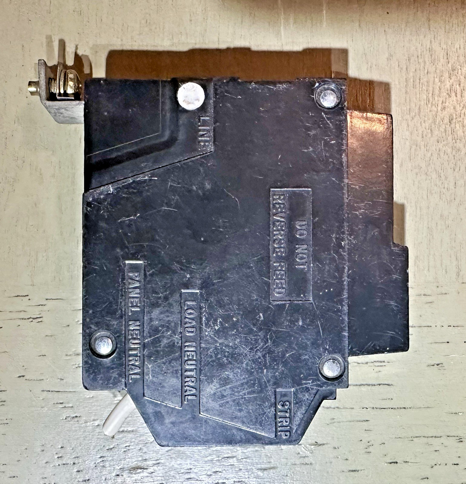 GE THQB1120GF 1 Pole 20A Ground Fault Circuit Breaker Molded Case *FREE SHIPPING