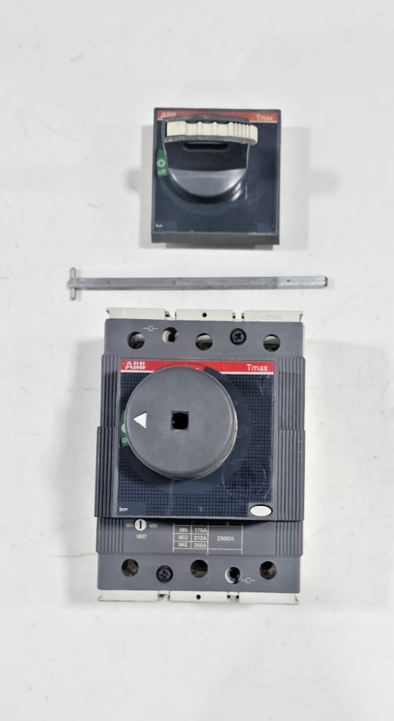 ABB SACE TMAX T3N 250 CIRCUIT BREAKER 250A 3POLE 25KA 690V