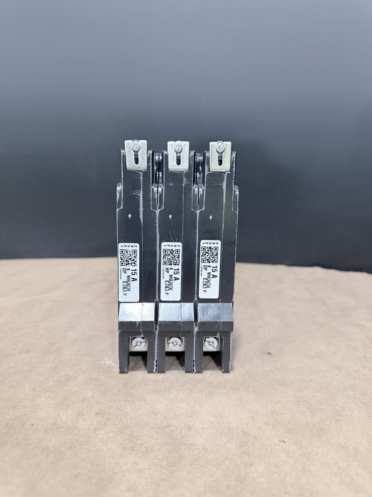 Square D EJB34015 15A 3 Pole 480/277V Bolt-On Circuit Breaker Industrial Used