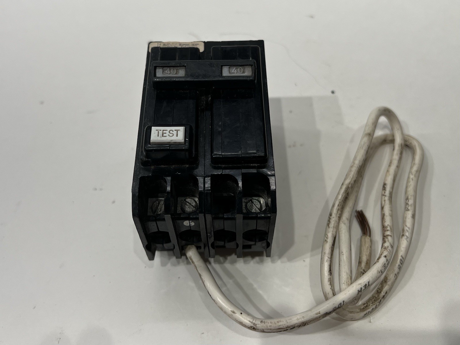 Challenger Eaton GFTCB240 / GFCB240 2 Pole 40 Amp 240 Volt type HAGF GFI GFCI