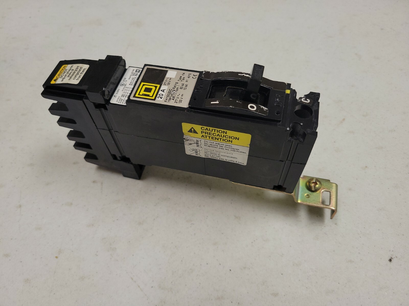Square D I-Line FH16020C 20A Circuit Breaker Green Label 277V FA 1 Pole 20 Amp