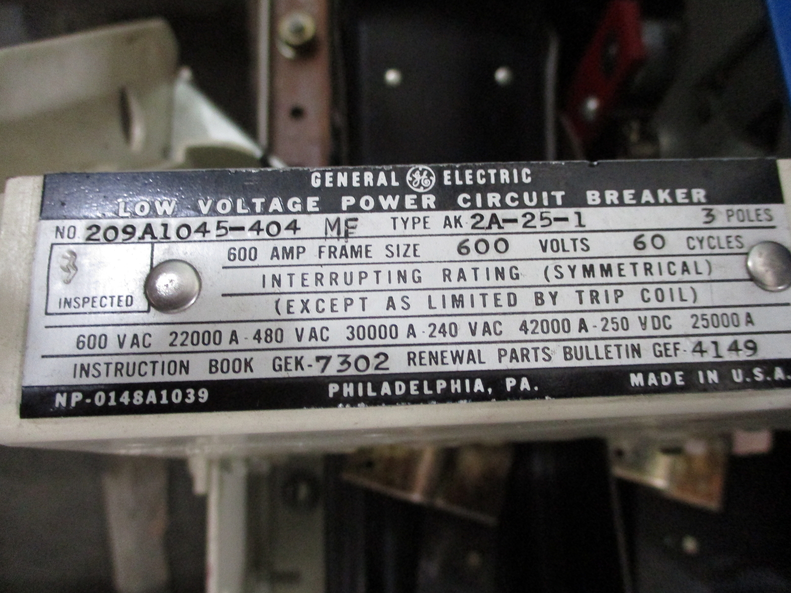 GENERAL ELECTRIC 209A1045-404MF TYPE AK2A-25-1 LOW VOLTAGE POWER CIRCUIT BREAKER