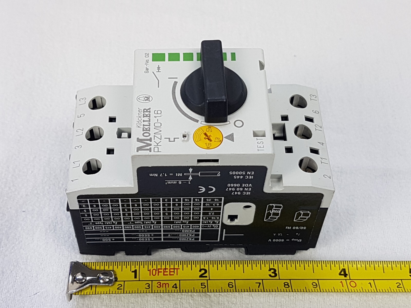 Moeller PKZM0-1.6 Circuit Breaker Motor Protector 400-690VAC 50/60Hz 1.6A Unused