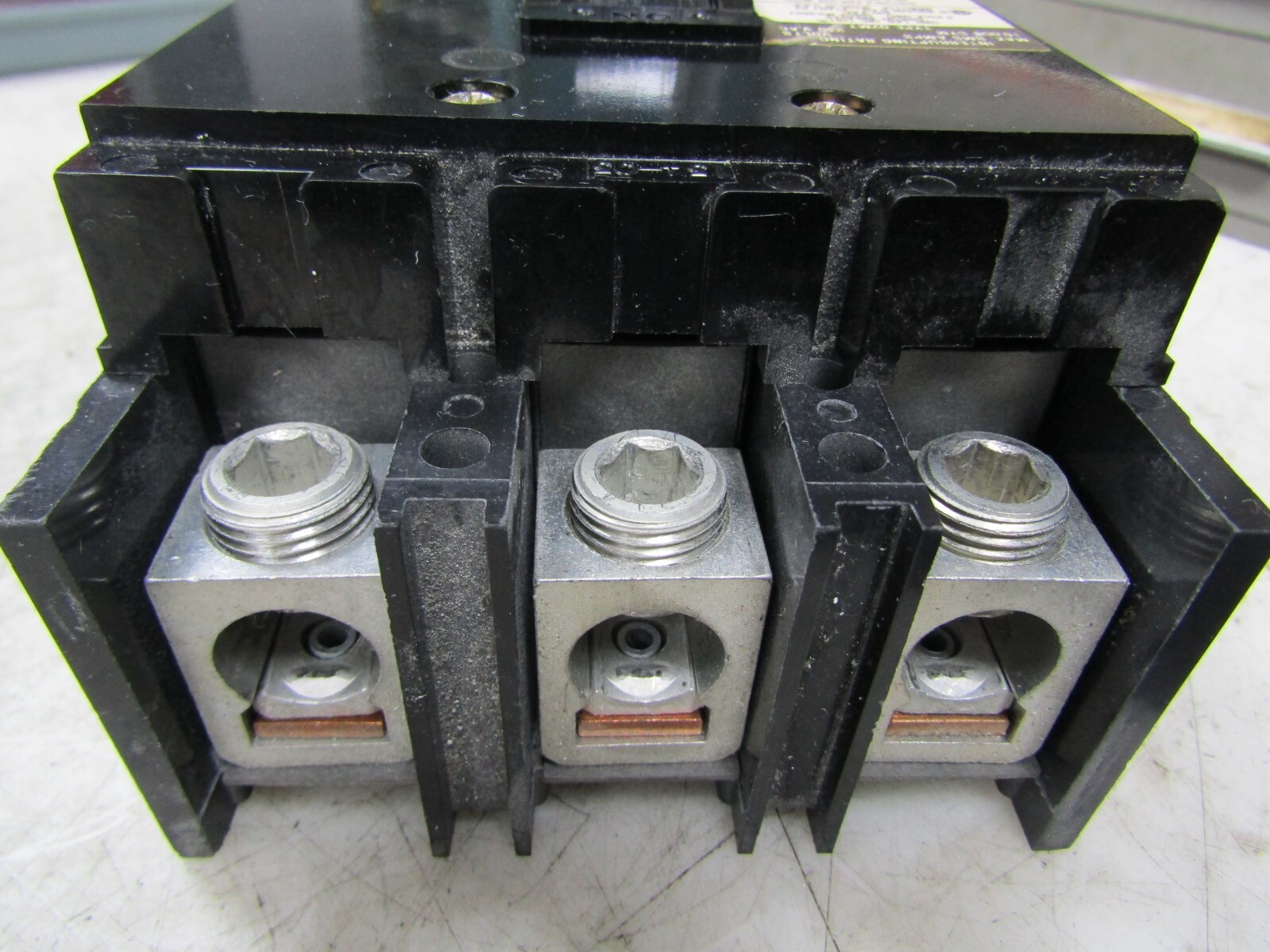 💥SQUARE D 150 AMP CIRCUIT BREAKER 3 POLE 240 VAC Q2M3150MT