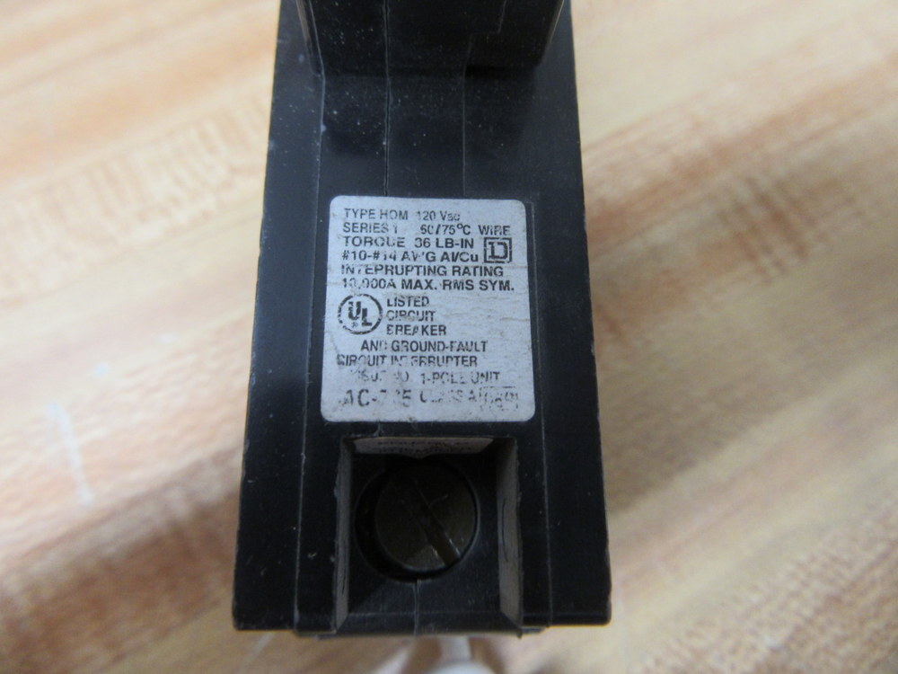 Square D HOM120GFI Circuit Breaker 20A 1P