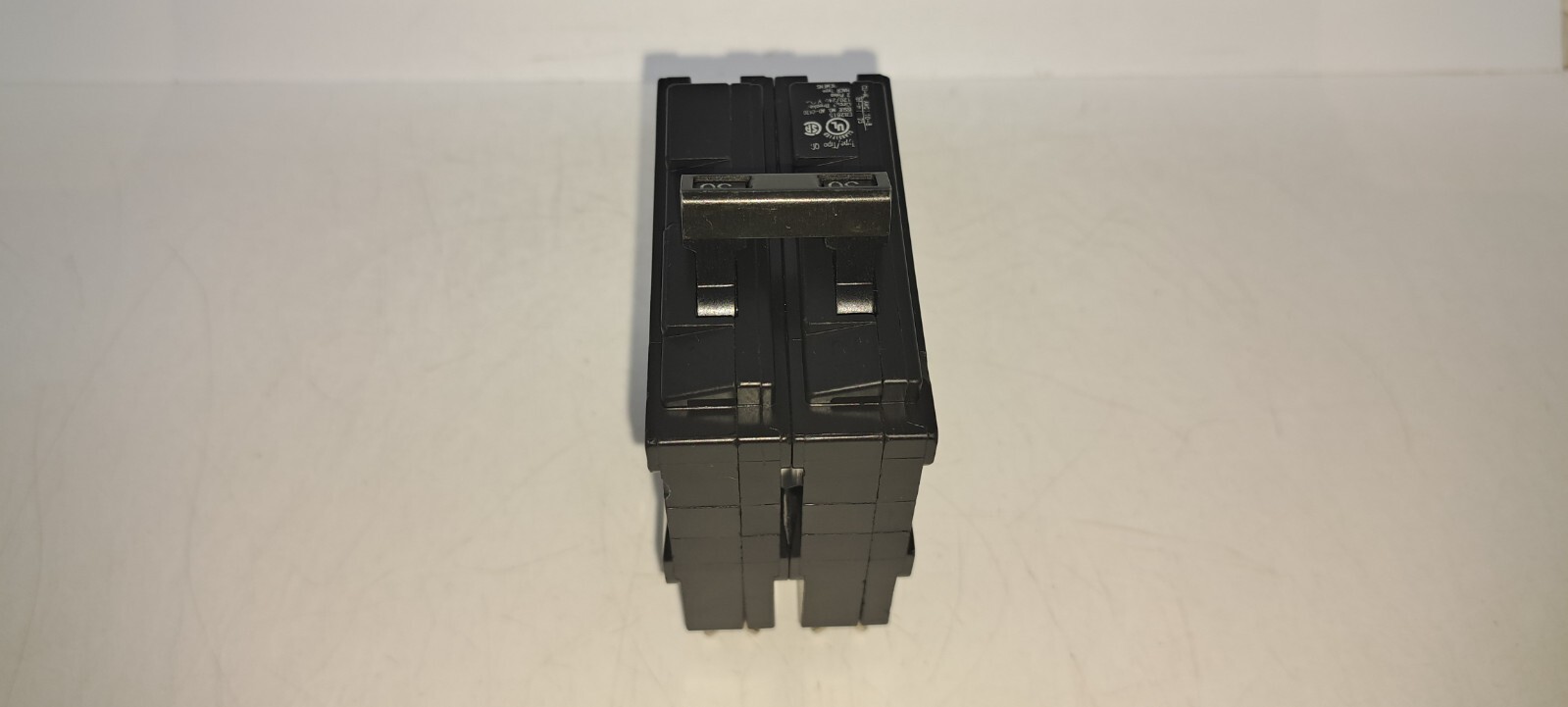Siemens D230 30 Amp 2 Pole Classified Circuit Breaker New