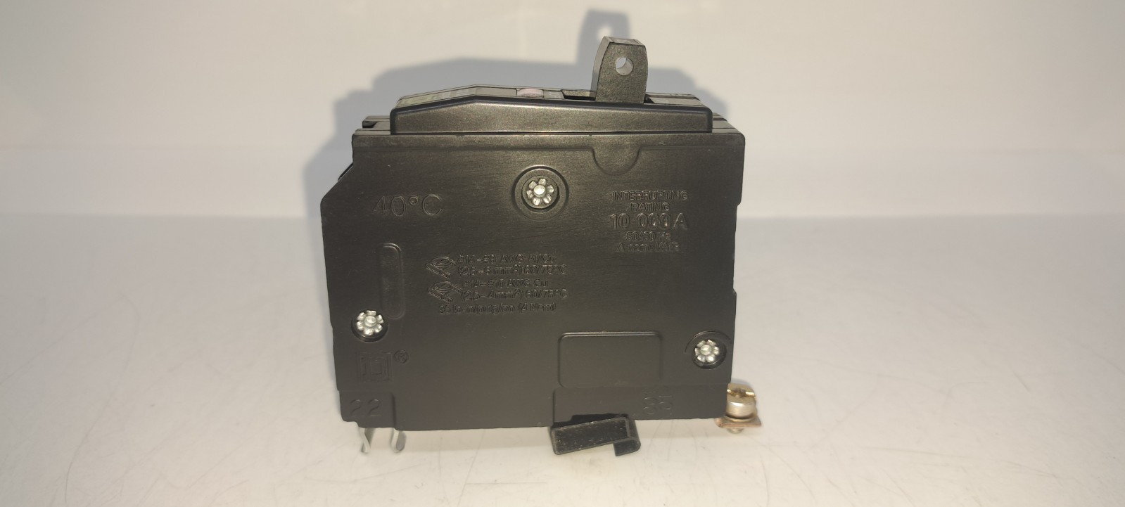 Square D QOB115 15 AMP 1 POLE 120/240V Bolt-on Circuit Breaker Yellow Face NEW