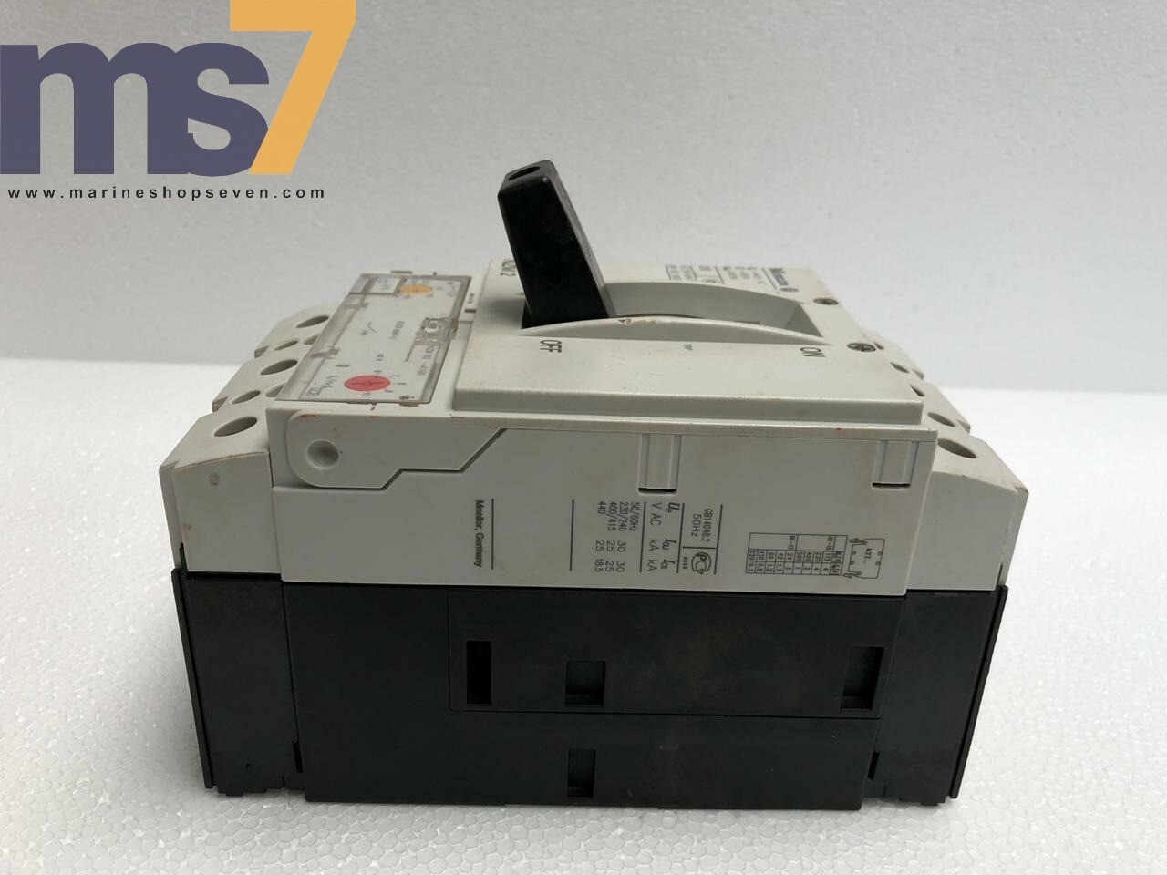 MOELLER NZM2 INDUSTRIAL CIRCUIT BREAKER 160 AMPS 3 POLE NEW
