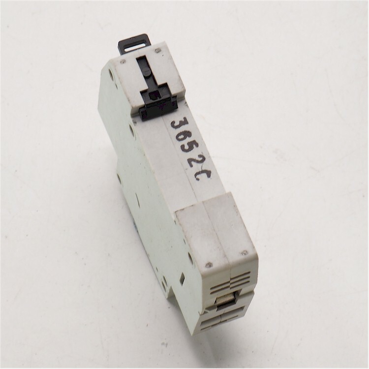 Allen-Bradley 1492-SP1C020 Series C, 2A Circuit Breaker, Single Pole