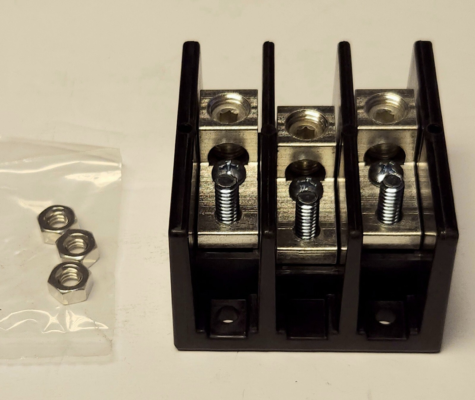 MARATHON 1423574 Power Distribution Terminal Block LINE 2/0-14 LOAD 1/4-20 STUD